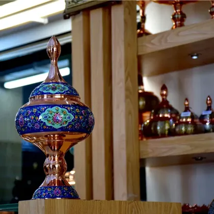 شکلات‌خوری مسی میناکاری
